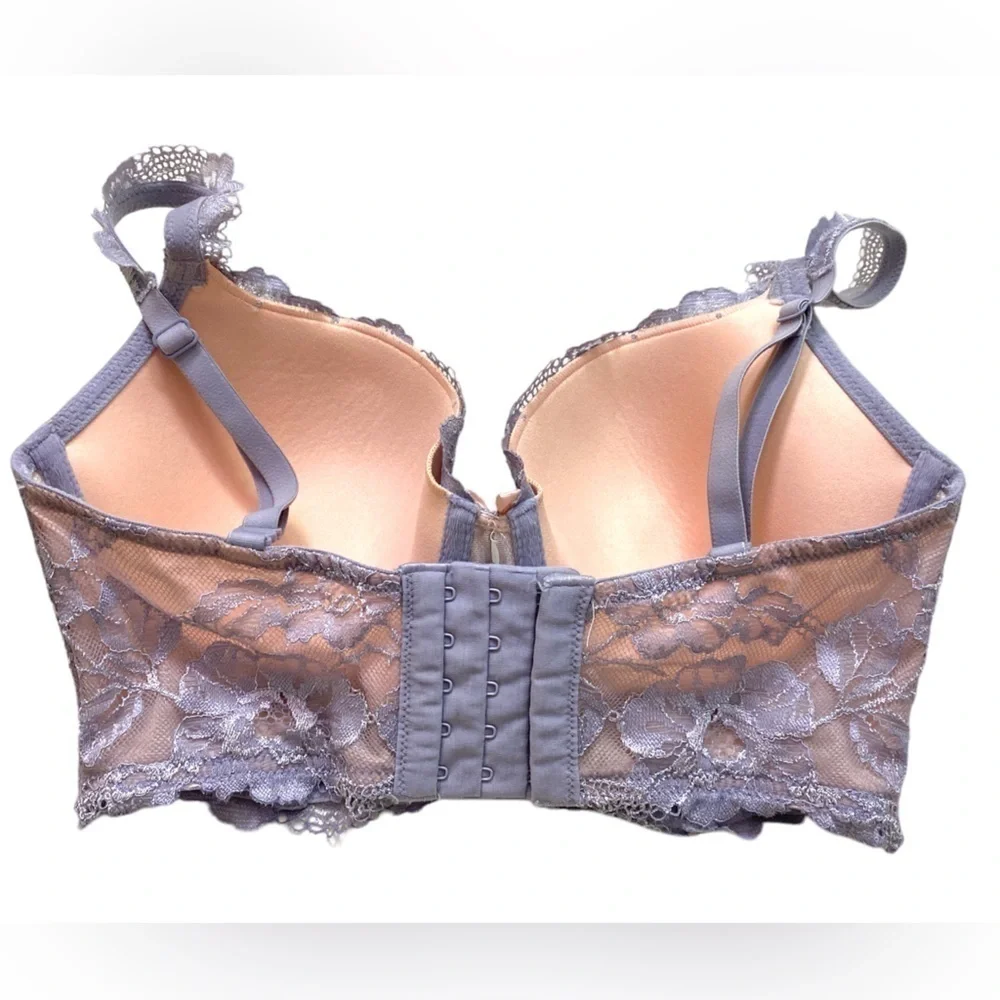 Victoria’s Secret - Body By Victoria Unlined Demi Bustier - Picture 4 of 9